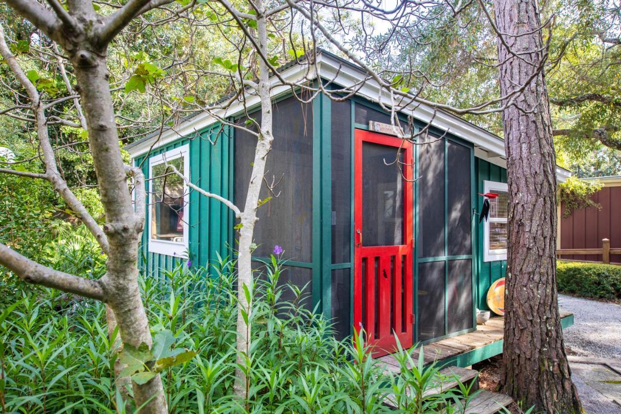 Hibiscus Coffee & Guesthouse Grayton Beach Exterior photo